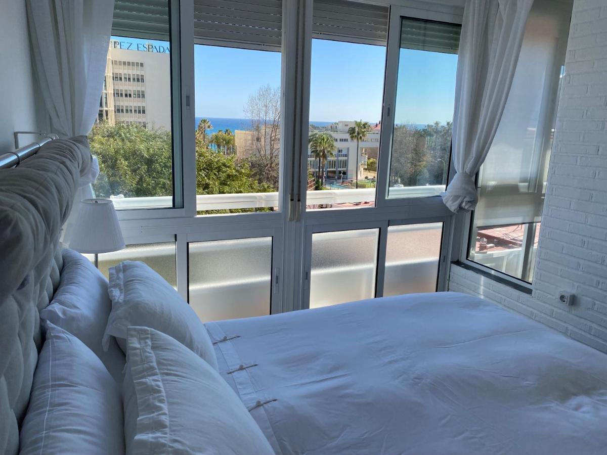 Precioso Apartamento La Carihuela Торремолинос Экстерьер фото